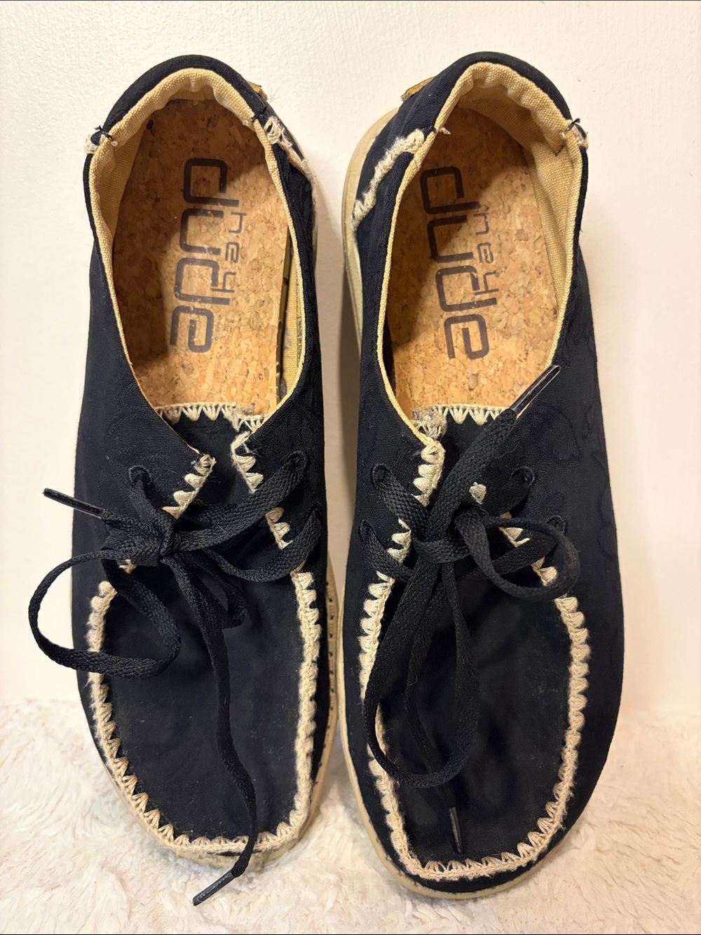 Hey Dude Wendy Crochet Black Size 10 Tan Stitching Tie Closure Boho Casual